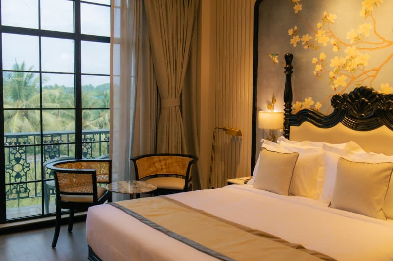 Delux Room (Pool View)